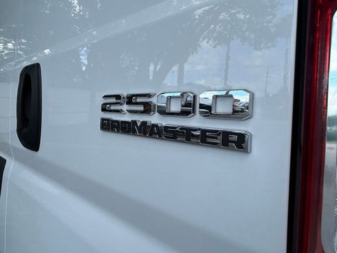 Used 2023 RAM ProMaster 2500 FWD image 30