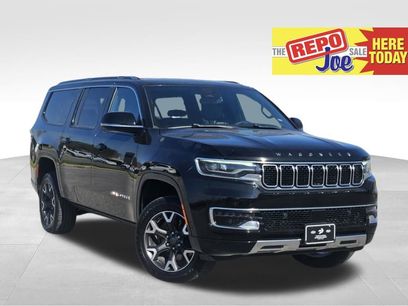 Used 2023 Jeep Wagoneer L Series III w/ Preferred Equipment Group