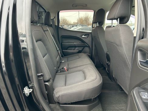 Used 2018 Chevrolet Colorado LT w/ LT Convenience Package AWD/4WD image 15