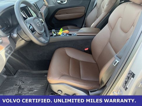 Certified 2023 Volvo XC60 B5 Plus w/ Protection Package Premier image 29