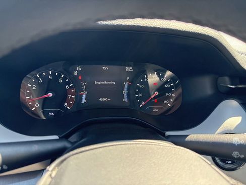 Used 2025 Jeep Compass Limited AWD/4WD image 12