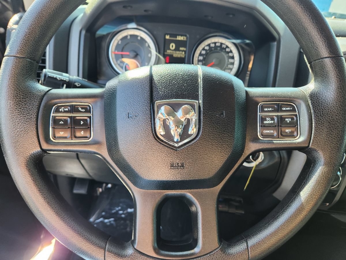 Used 2017 RAM 1500 Express w/ Express Value Package RWD image 24