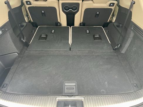 Used 2024 Acura MDX SH-AWD w/ Advance Package image 37