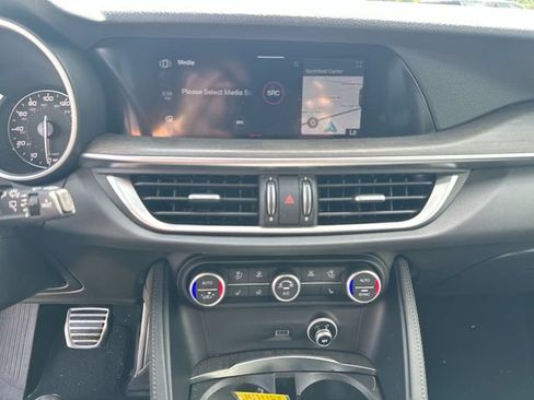Used 2023 Alfa Romeo Stelvio Ti w/ Active Assist Plus Package AWD/4WD image 15