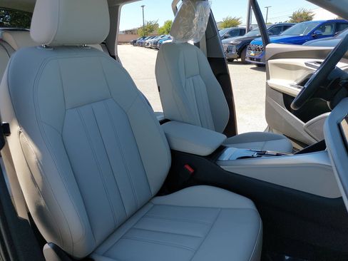 New 2026 Audi Q5 Premium Plus AWD/4WD image 10
