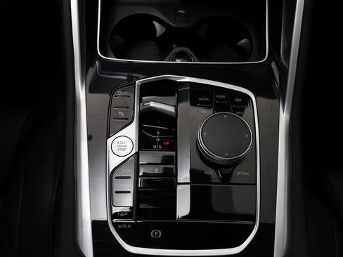 New 2026 BMW X6 xDrive40i image 11