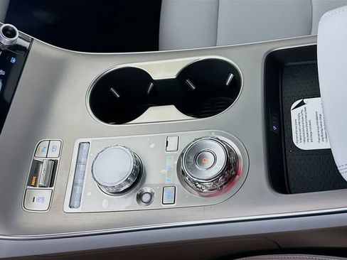 New 2026 Genesis GV70 2.5T Advanced AWD/4WD image 15