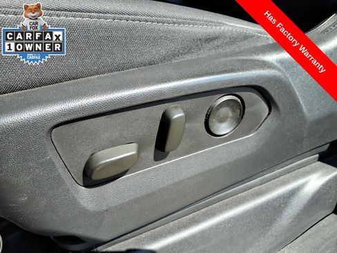 Used 2023 Chevrolet Silverado 1500 LT AWD/4WD image 18