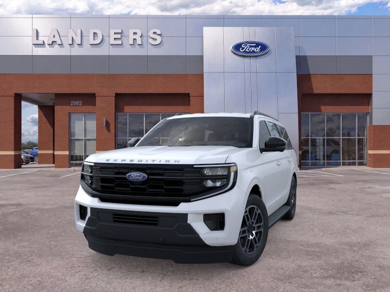 New 2026 Ford Expedition Active RWD image 2
