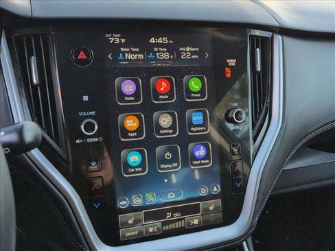 Used 2025 Subaru Outback Premium image 15