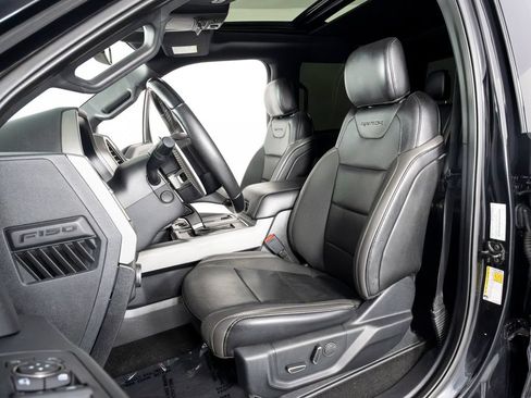 Used 2019 Ford F150 Raptor w/ Equipment Group 802A Luxury AWD/4WD image 37