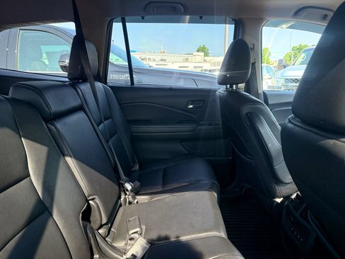Used 2021 Honda Pilot Special Edition image 7