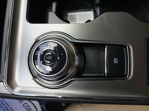 Used 2022 Ford Edge SEL w/ Convenience Package image 22