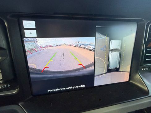 Used 2022 Ford Bronco Badlands image 18