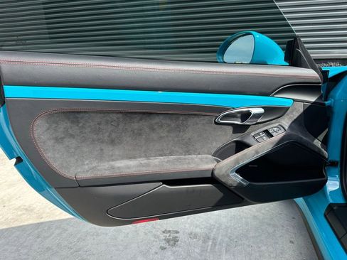 Certified 2018 Porsche 911 GT3 RWD image 17