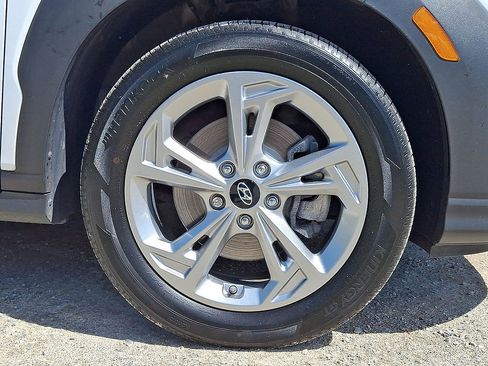 Used 2023 Hyundai Kona SEL w/ Cargo Package AWD/4WD image 26