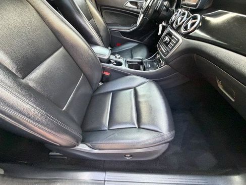 Used 2014 Mercedes-Benz CLA 250 image 56