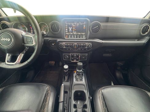 Used 2023 Jeep Gladiator Overland AWD/4WD image 12