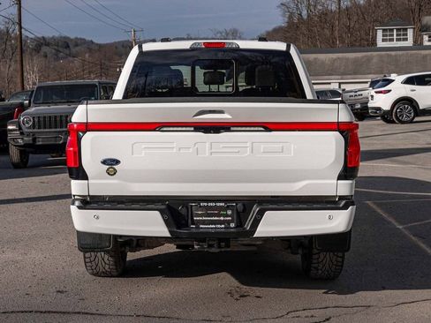 Used 2023 Ford F150 Lightning Lariat image 5