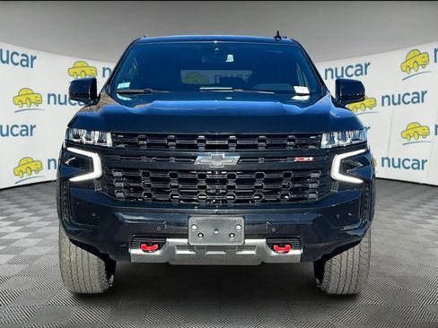 Used 2024 Chevrolet Tahoe Z71 w/ Luxury Package image 2