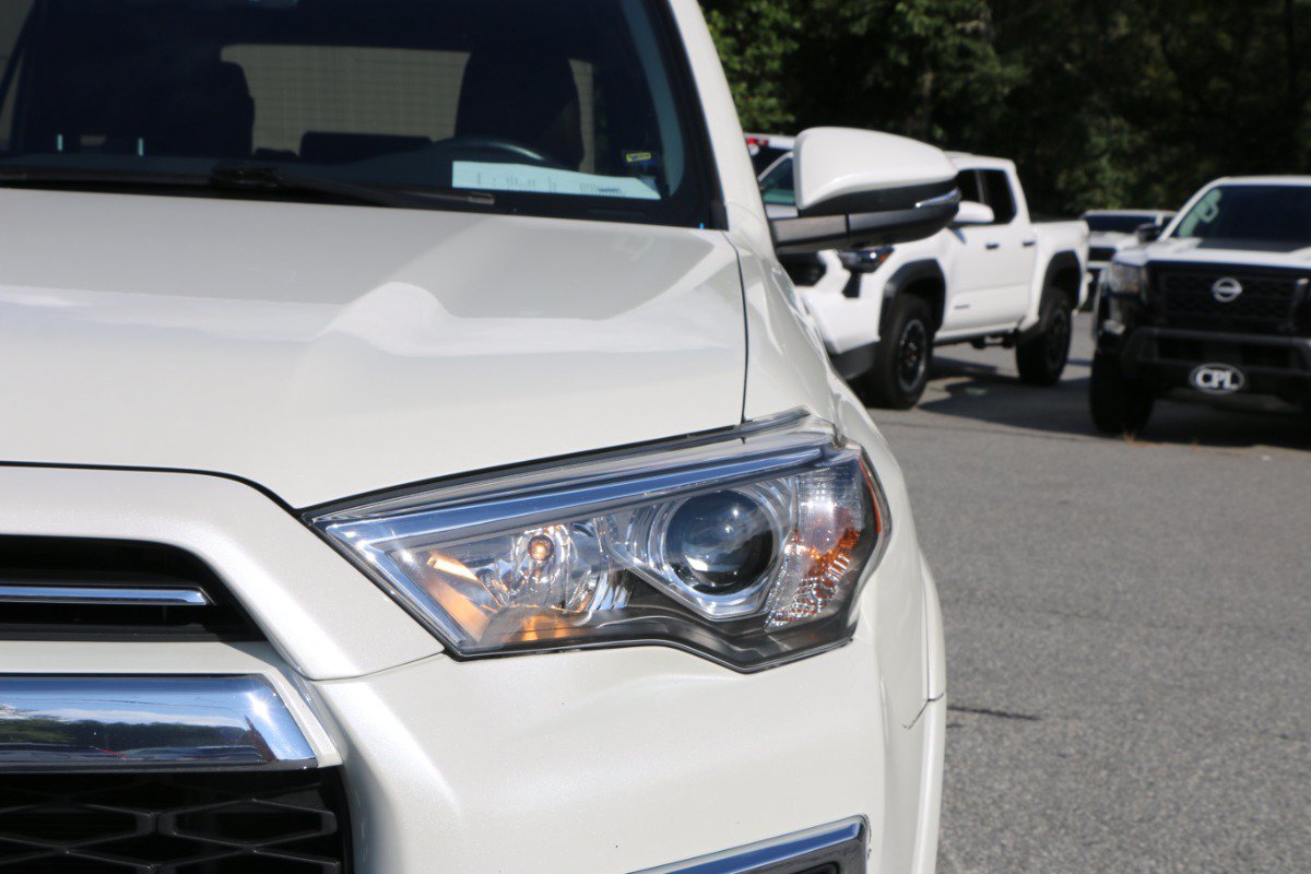 Used 2023 Toyota 4Runner Limited AWD/4WD image 13