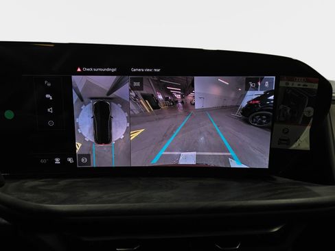 New 2025 Audi Q5 Prestige image 21