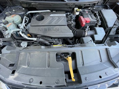 Used 2023 Nissan Rogue SL w/ SL Premium Package image 34