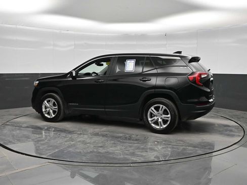 Used 2024 GMC Terrain SLE AWD/4WD image 5