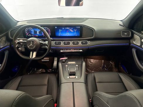 Used 2025 Mercedes-Benz GLS 450 4MATIC image 22
