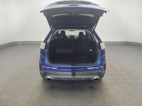 Used 2023 Ford Edge Titanium image 29