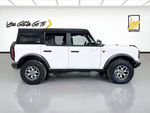 Used 2024 Ford Bronco Badlands AWD/4WD image 4