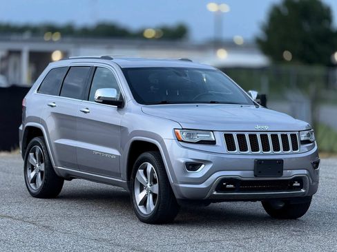 Used 2015 Jeep Grand Cherokee Overland AWD/4WD image 1