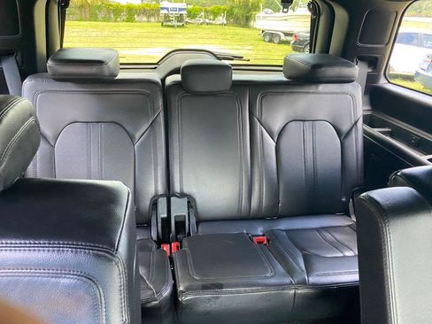 Used 2019 Ford Expedition Limited RWD image 43