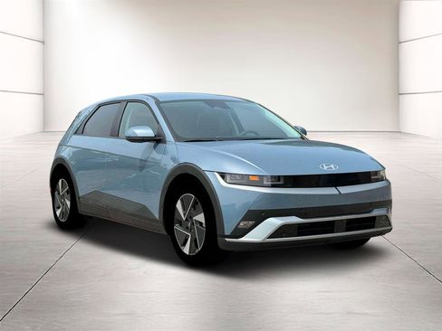 New 2026 Hyundai Ioniq 5 SE image 11