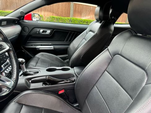 Used 2023 Ford Mustang Premium RWD image 21