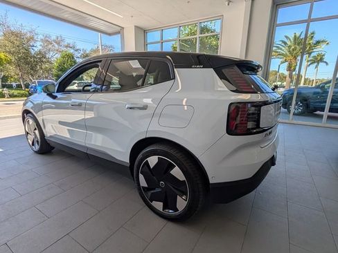 Used 2025 Volvo EX30 Ultra image 10