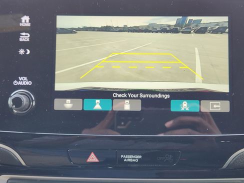 Used 2021 Honda Passport Touring image 18