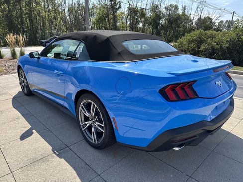 New 2025 Ford Mustang Premium image 11
