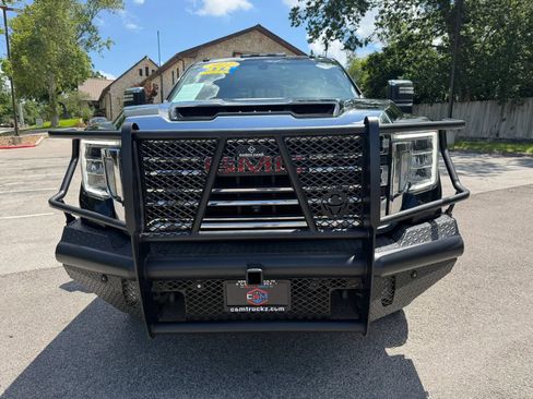 Used 2022 GMC Sierra 2500 SLT w/ SLT Preferred Package AWD/4WD image 2