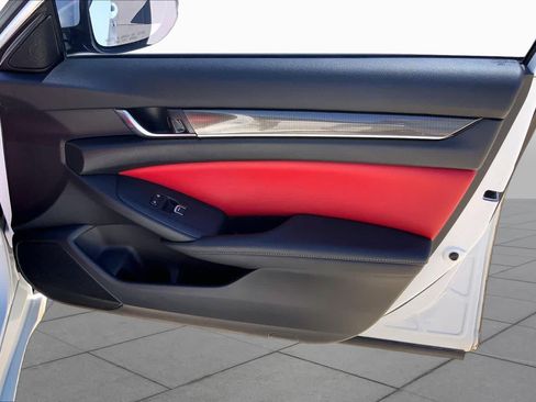 Used 2019 Honda Accord Sport image 22