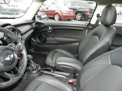 Used 2015 MINI Cooper 2-Door Hardtop w/ Cold Weather Package image 14