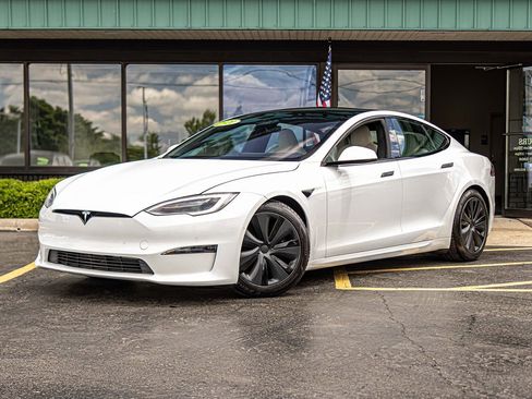 Used 2021 Tesla Model S Plaid AWD/4WD image 6