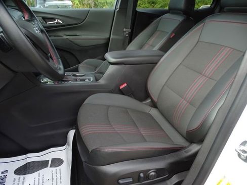 Used 2024 Chevrolet Equinox RS image 25