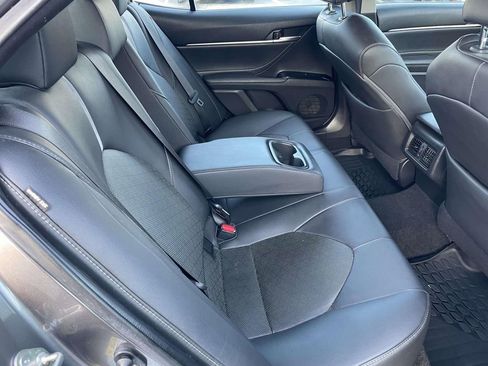 Used 2018 Toyota Camry XSE image 46