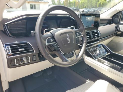 Used 2024 Lincoln Navigator L Black Label AWD/4WD image 13