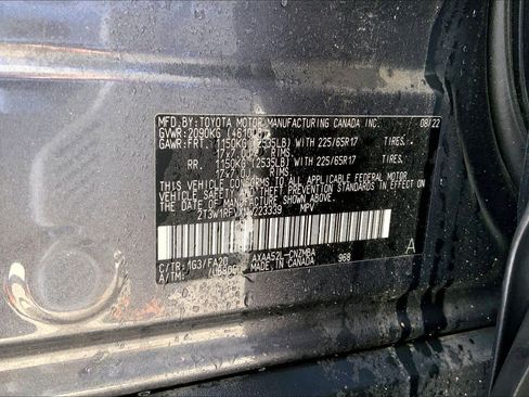 Used 2022 Toyota RAV4 XLE image 35