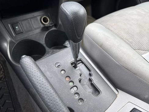 Used 2011 Toyota RAV4 4WD w/ Preferred Premium Pkg image 23
