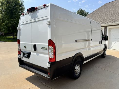 Used 2023 RAM ProMaster 3500 w/ Driver Convenience Group FWD image 8