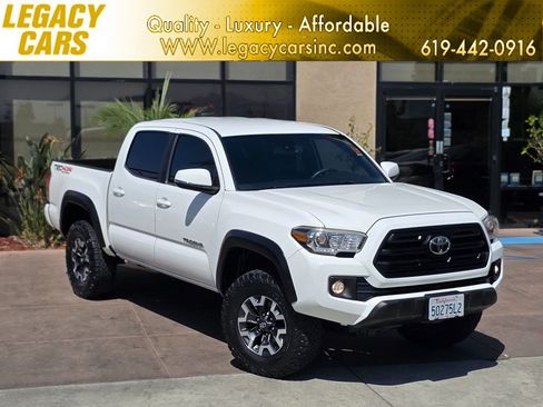 Used 2018 Toyota Tacoma TRD Off-Road w/ Technology Package AWD/4WD image 1