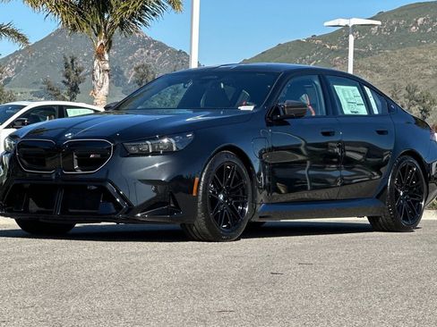 New 2026 BMW M5 w/ Carbon Package image 7